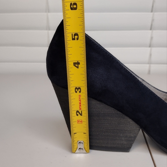Eileen Fisher Hawk Suede Business Office Block Wedge Heel Pointed Toe Pumps 8.5 - Picture 8 of 15